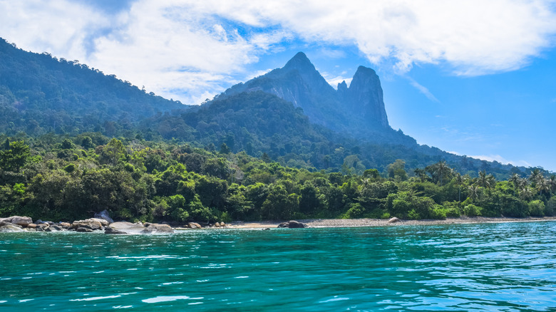 Connecticut’s Hidden Gem: First English Settlement Offers Museums, Trails, and Riverside Beauty