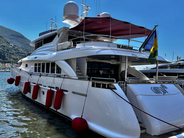 Air Canada strike halts flights, stranding thousands