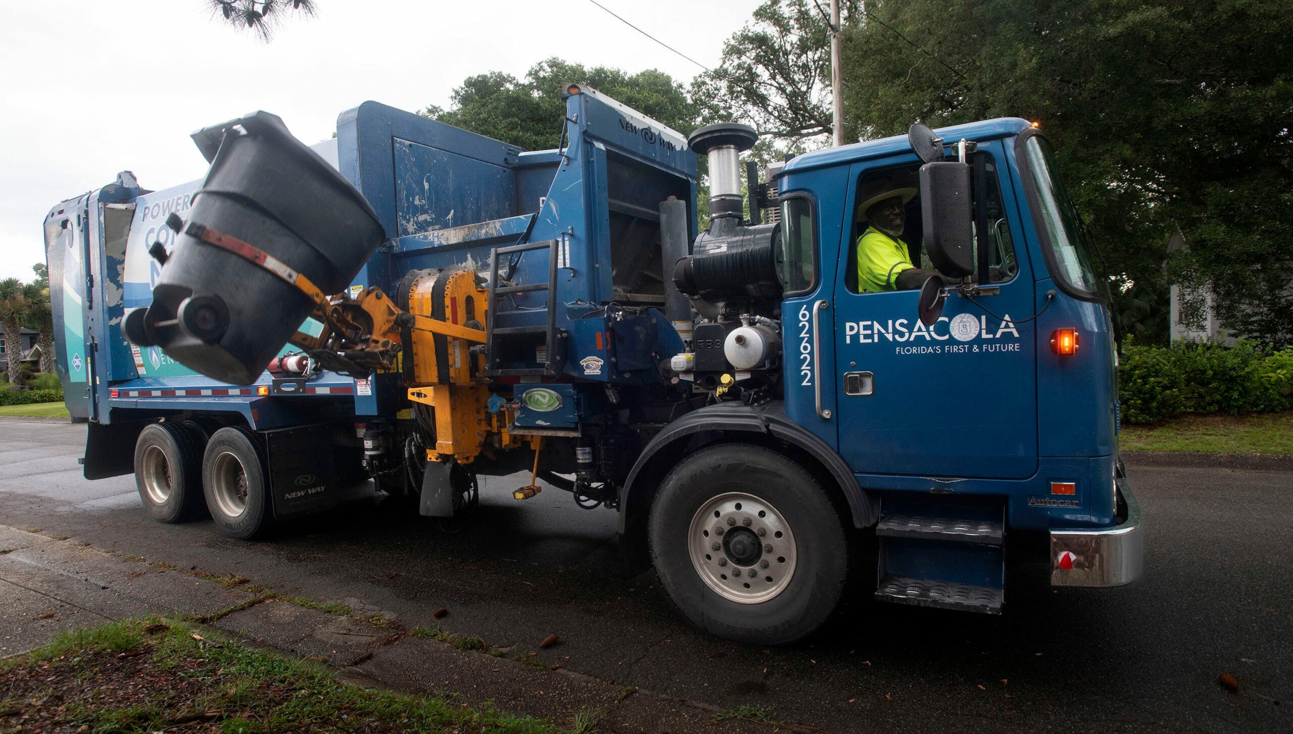 Pensacola Faces ‘Embarrassing’ Waste Pickup Fiasco as Recycling Returns