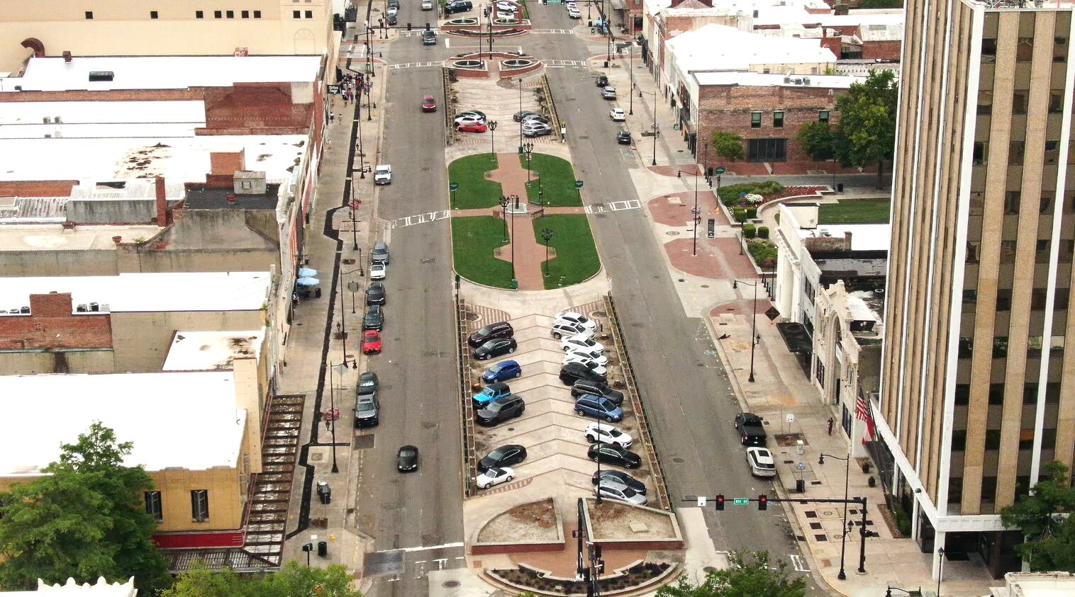 ‘We’re Still Open’: Businesses Navigate Broad Street Traffic Challenges