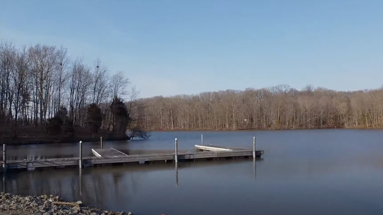 A Hidden Gem: Illinois State Park’s Peaceful Lake and Affordable Camping