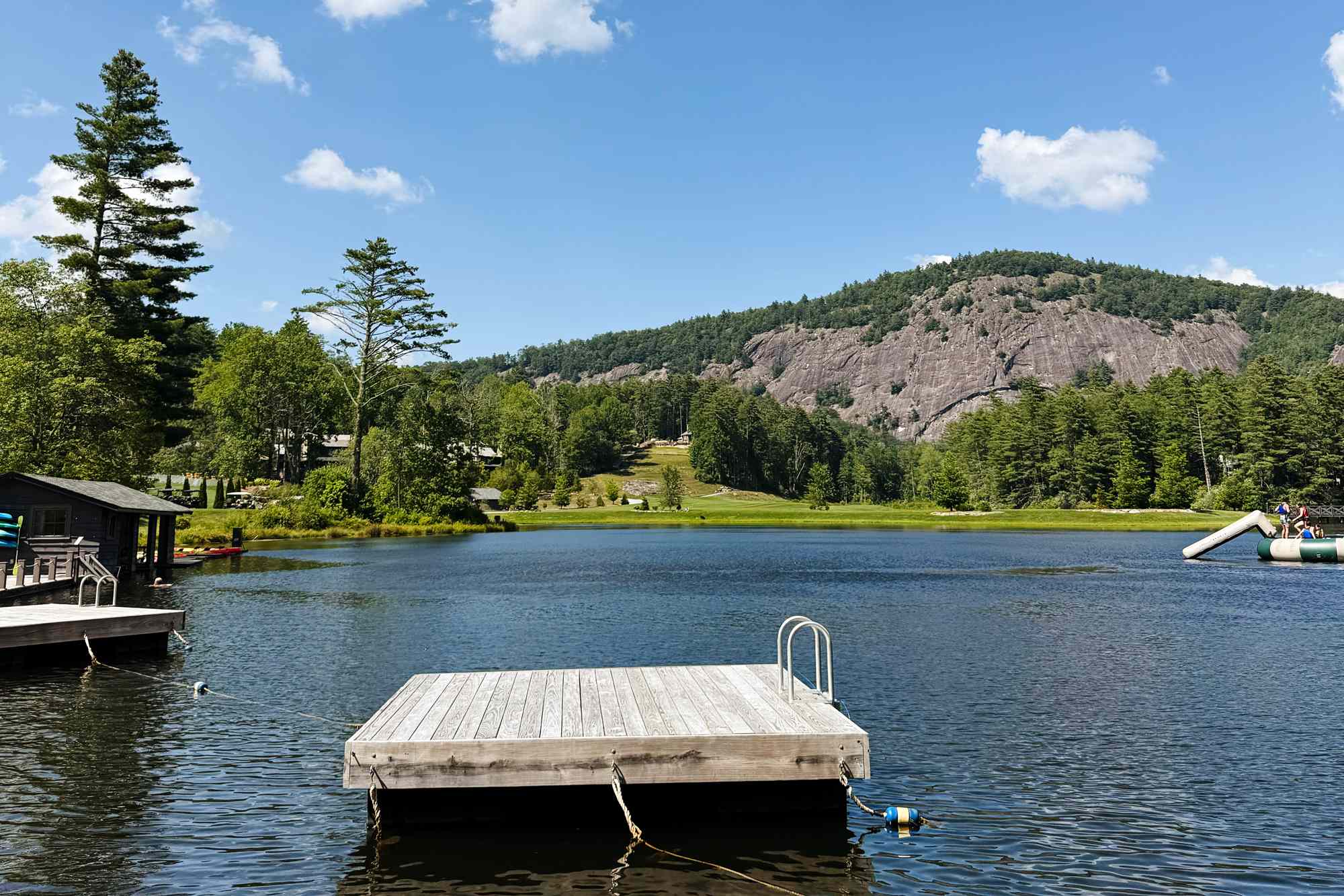 North Carolina Mountain Town: The Ultimate Summer Escape with Top Southern Resort