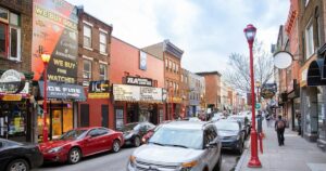 Top Pittsburgh Tourist Traps Locals Want You to Skip