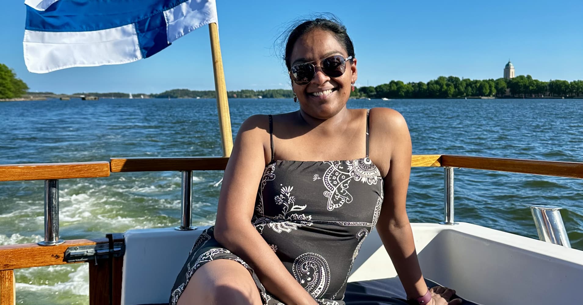 A Travel Expert’s 7 Phrases That Make You Sound Like ‘An Obnoxious American’