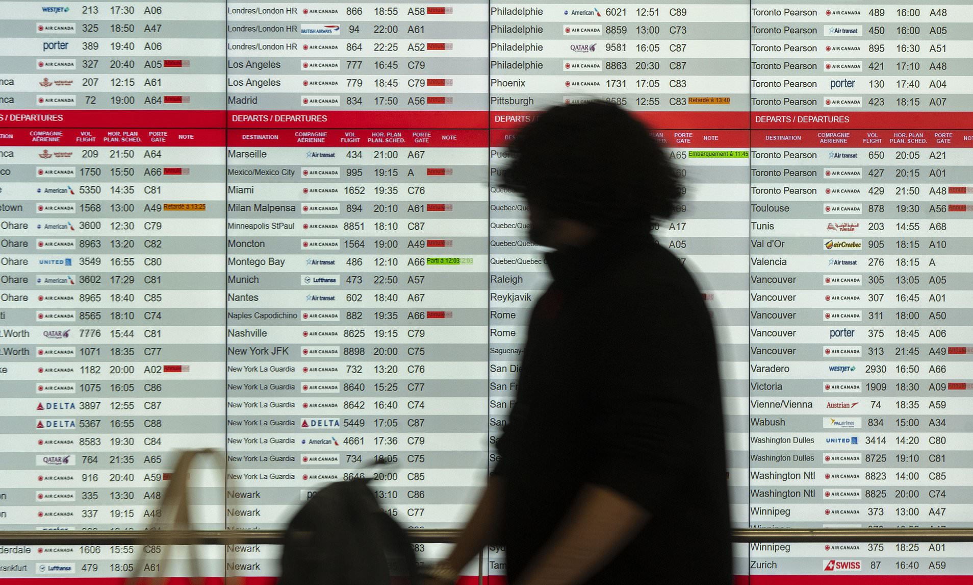 Airline shutdown sparks travel chaos