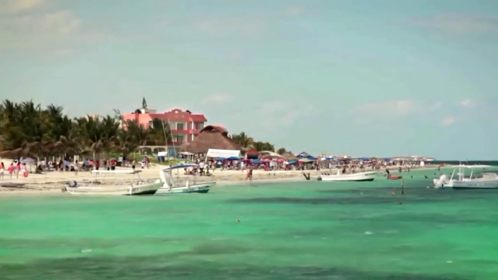 U.S. State Dept. Upgrades Mexico Travel Alert; Chicago Teen Shot During Visit