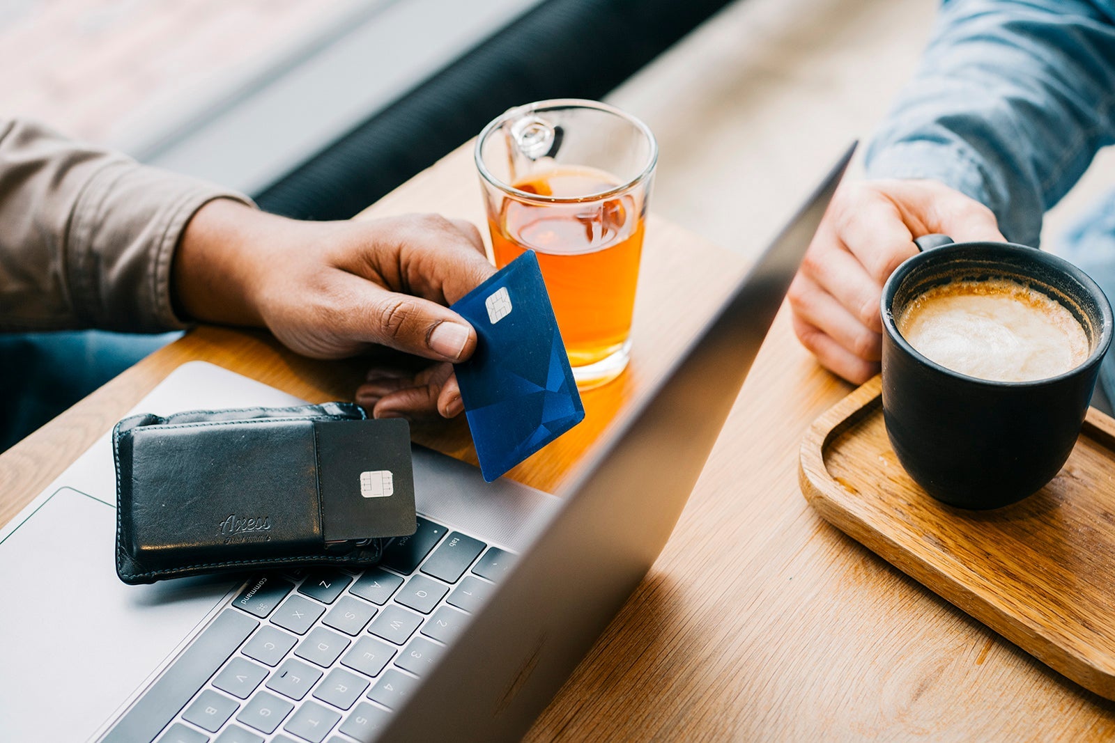 Last Chance: 100,000 Points + $500 Travel Credit for Chase Sapphire Reserve Ends Soon