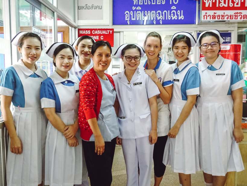 How to Become an International Travel Nurse: A Comprehensive Guide