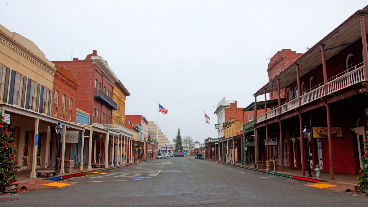 Sacramento Riverfront Concerts in Old Town