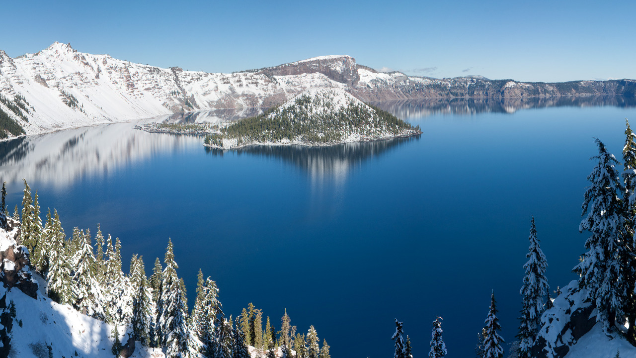 Crater Lake: Oregon’s Deep Blue Wonder
