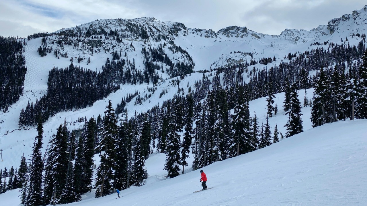 Hidden gem: Affordable powder and breathtaking views in Washington’s underappreciated ski spot