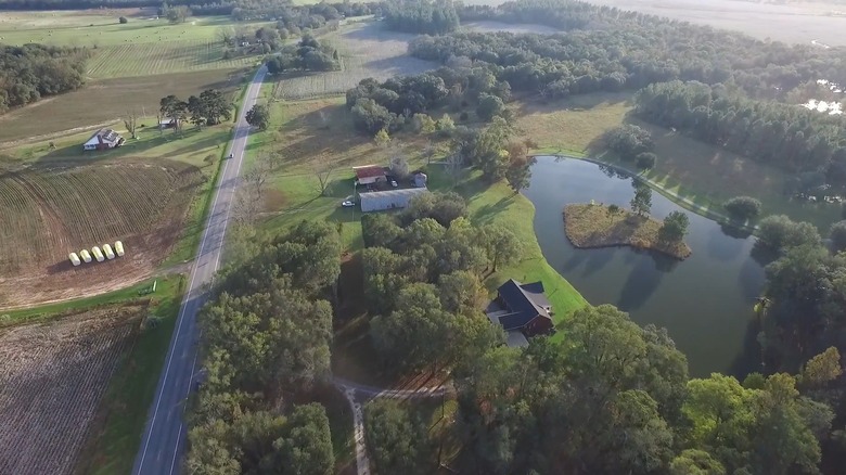 A Hidden Gem in Florida’s Panhandle: Charming City with Stunning Hikes and Farm Festivals