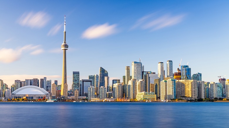 Canadians Share the Common Tourist Mistakes to Avoid in Canada