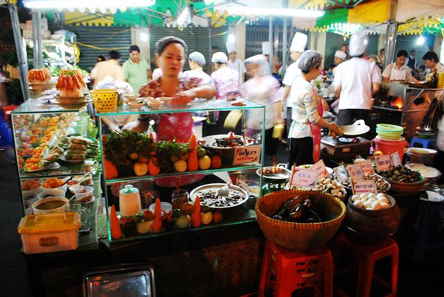 Top 10 Reasons to Visit Vietnam: A Traveler’s Guide to the Land of Contrasts