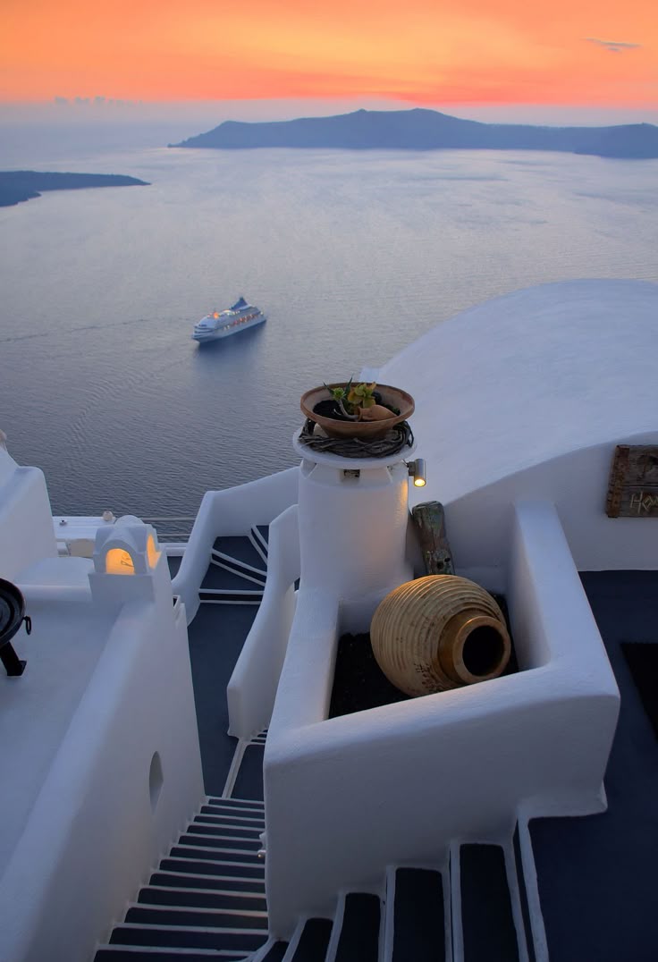Why Visit Greece: A Comprehensive Guide to the Mediterranean Gem