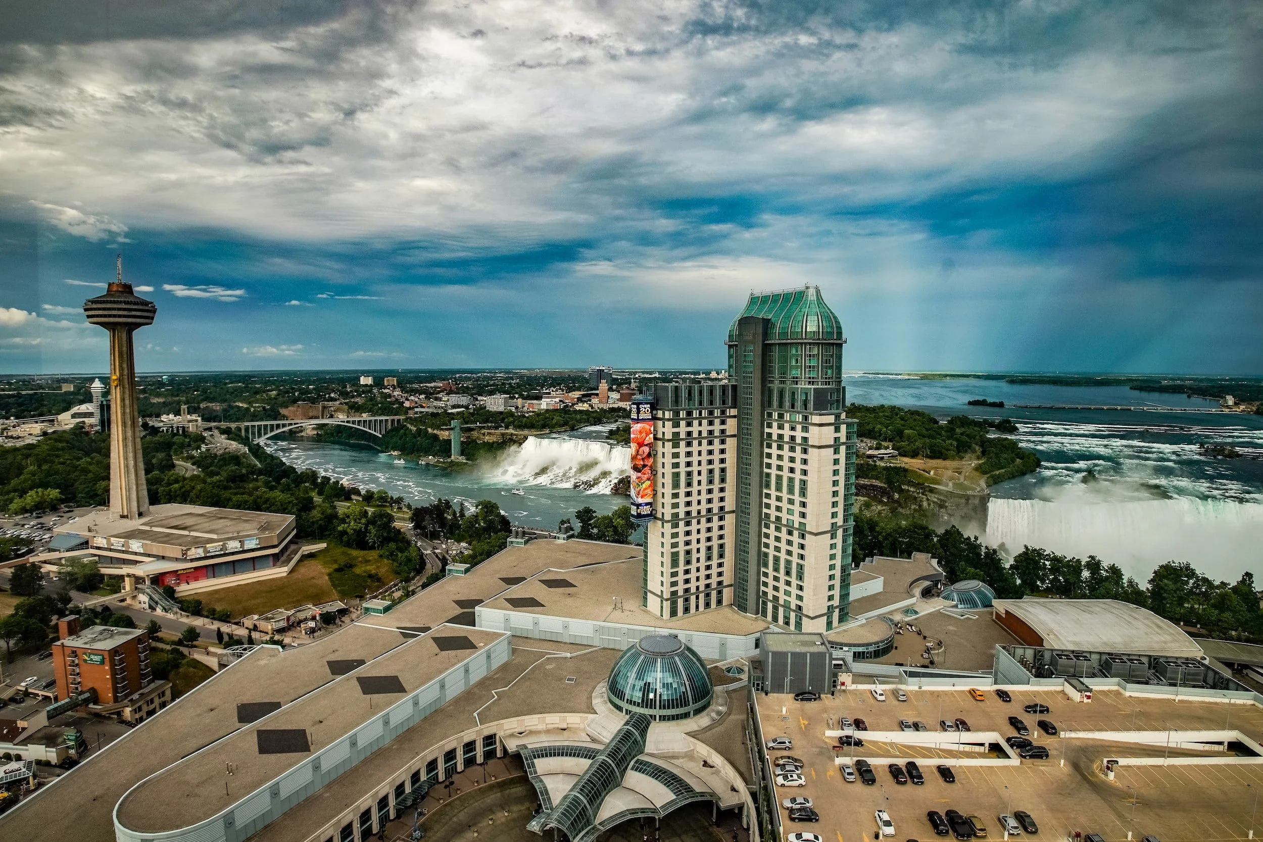 Which Hotel Has the Best View of Niagara Falls? Top Picks for Unmatched Vistas