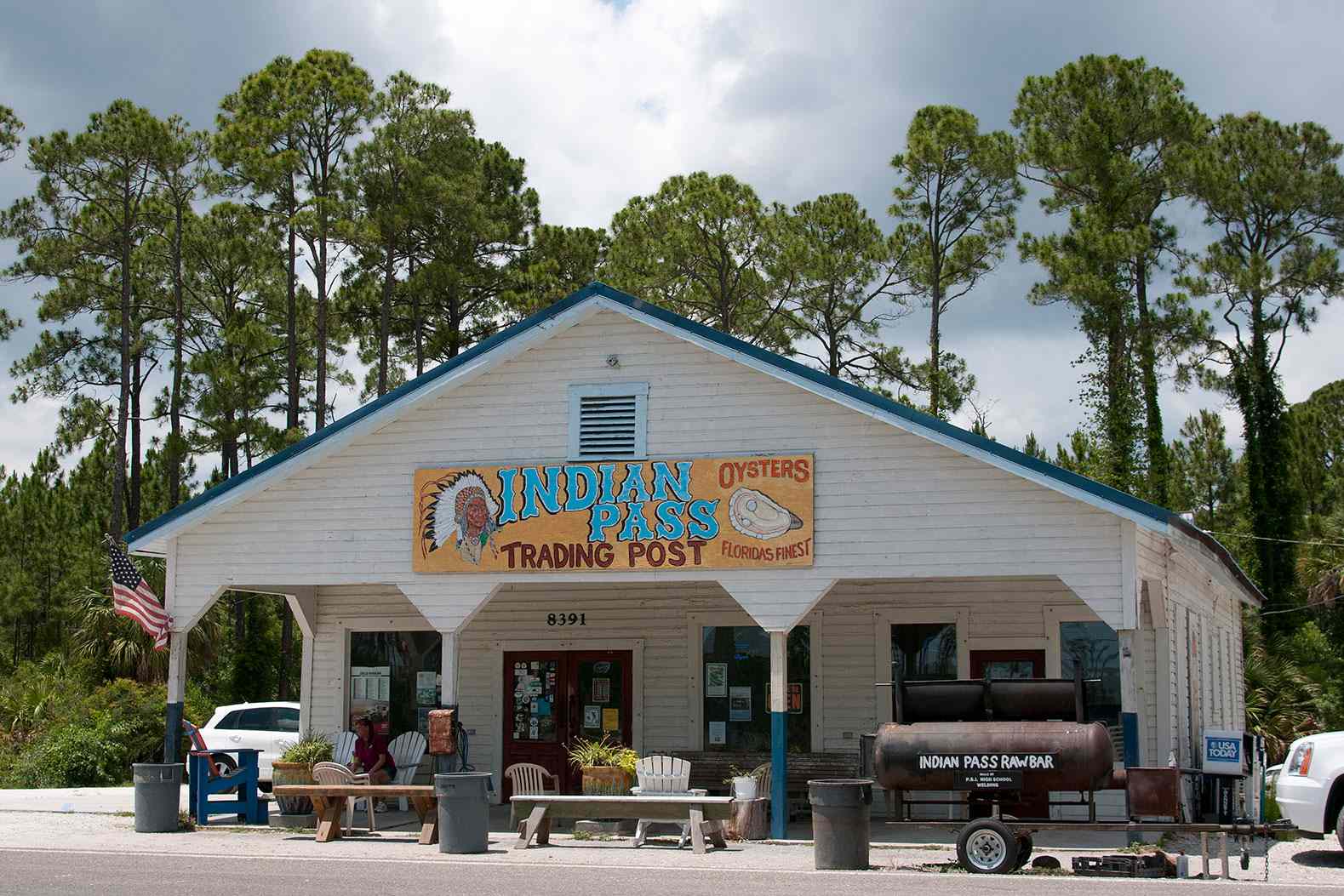 Raw Bar on Florida’s Forgotten Coast Runs on Honor System