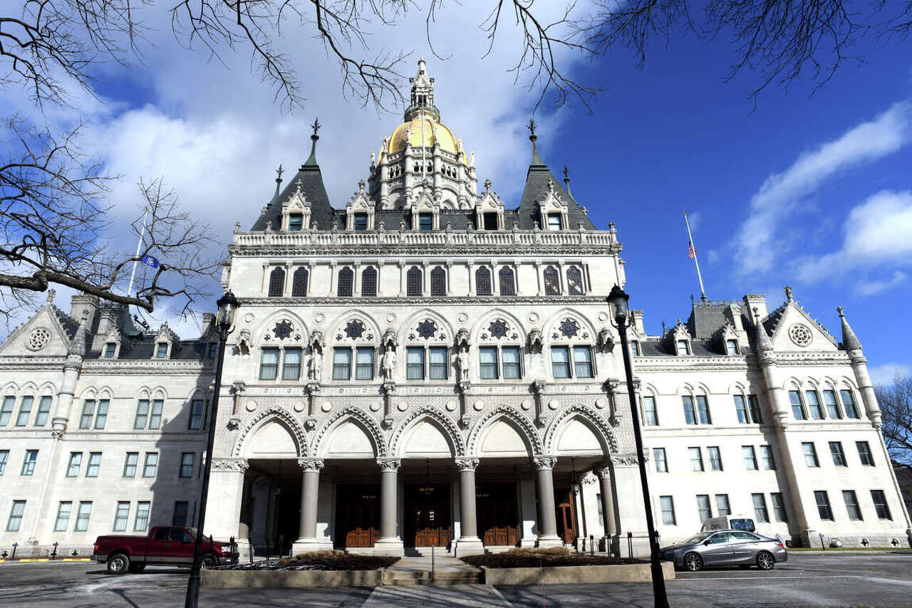 Audit Reveals Flaws in Connecticut Government Financial Reports