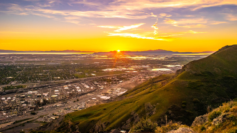 Salt Lake City’s Vibrant Walkable District: Art, Coffee, and Fun