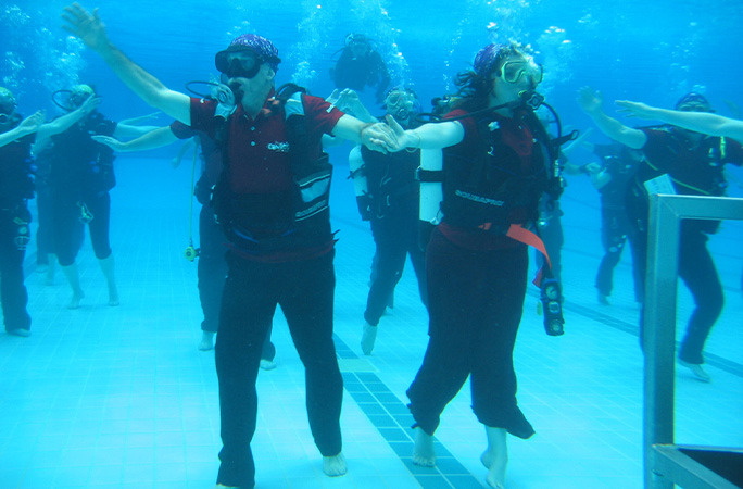 What Is Scuba Dance? Exploring the Trend in Underwater Entertainment