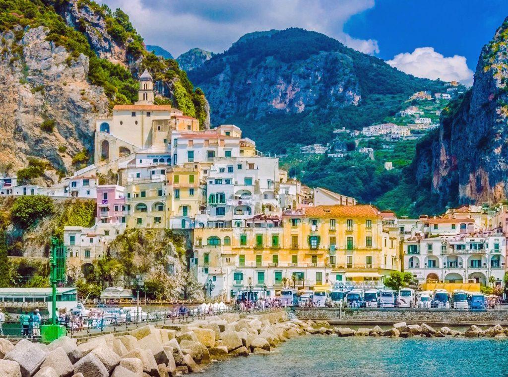 Top Italian Destinations to Visit in the Summer